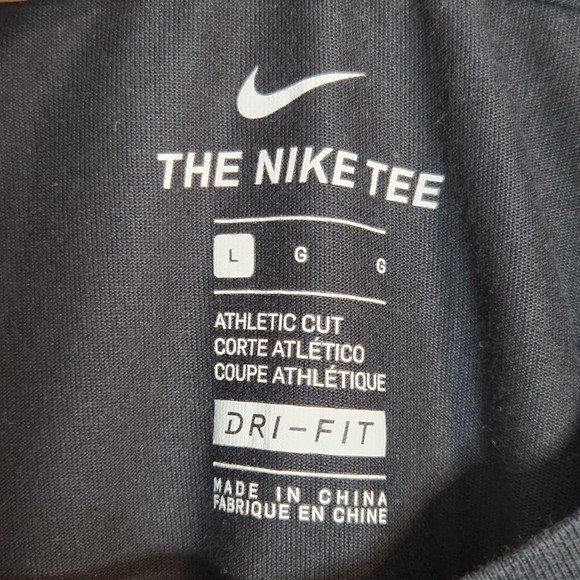 The Nike Tee Men’s Casual Retro Basketball Tee Size Large - Picture 3 of 5